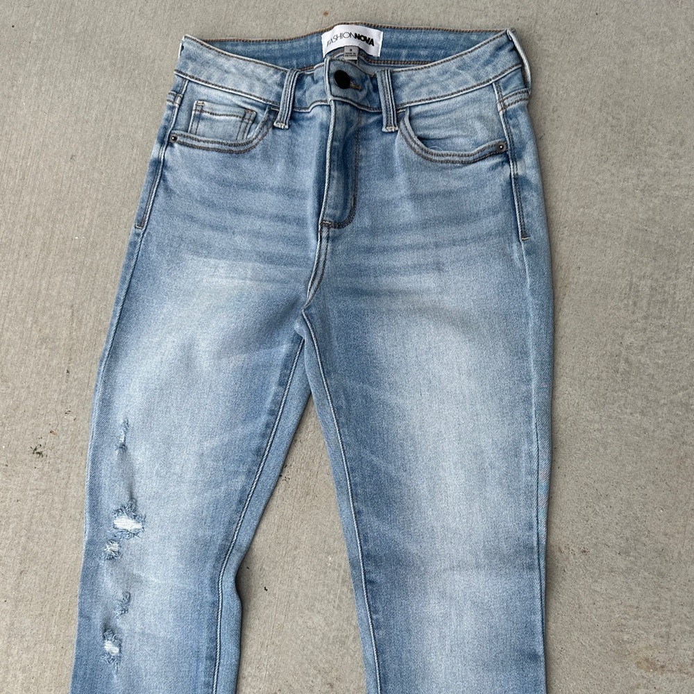 Light wash mid rise jeans